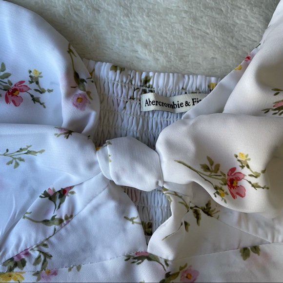 Abercrombie & Fitch Knot-front Cami  - Medium - Picture 4 of 6